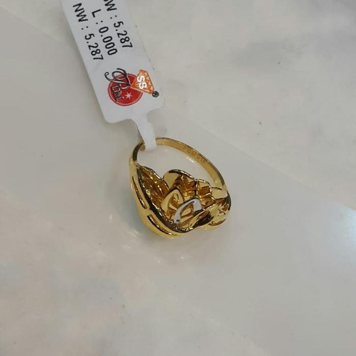 Diamong Ring