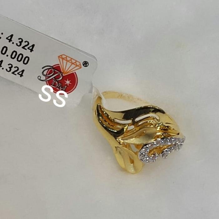Diamong Ring